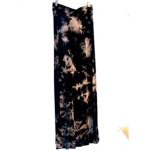Maxi Tie Dye Black/Gray Stretchy Skirt